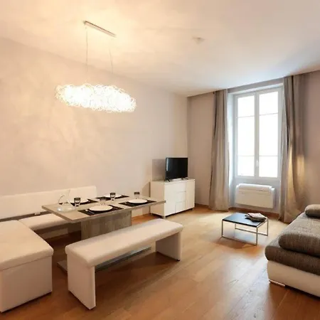 Acci Palais Apartment *